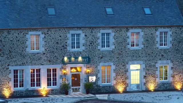 Façade restaurant le mascaret à Blainville sur Mer