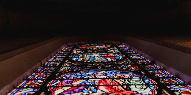 Vitrail de la cathédrale de Coutances
