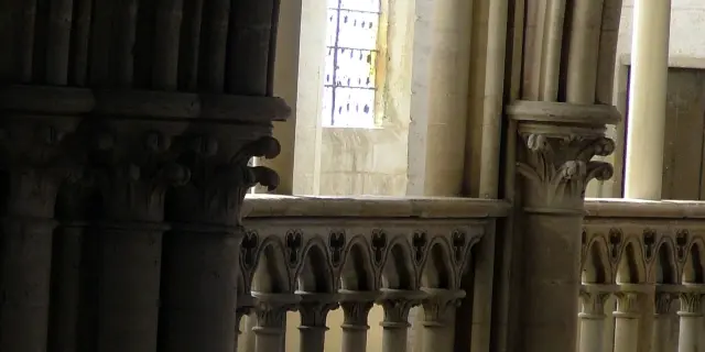 Vue sur les hauteurs de la cathédrale de Coutances