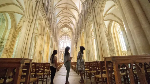 Intérieur de la cathédrale de Coutances