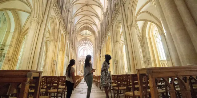 Intérieur de la cathédrale de Coutances
