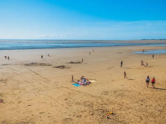 Plage de Hauteville sur Mer