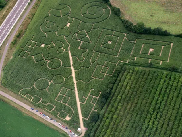 Vue aérienne du labyrinthe de Maïs