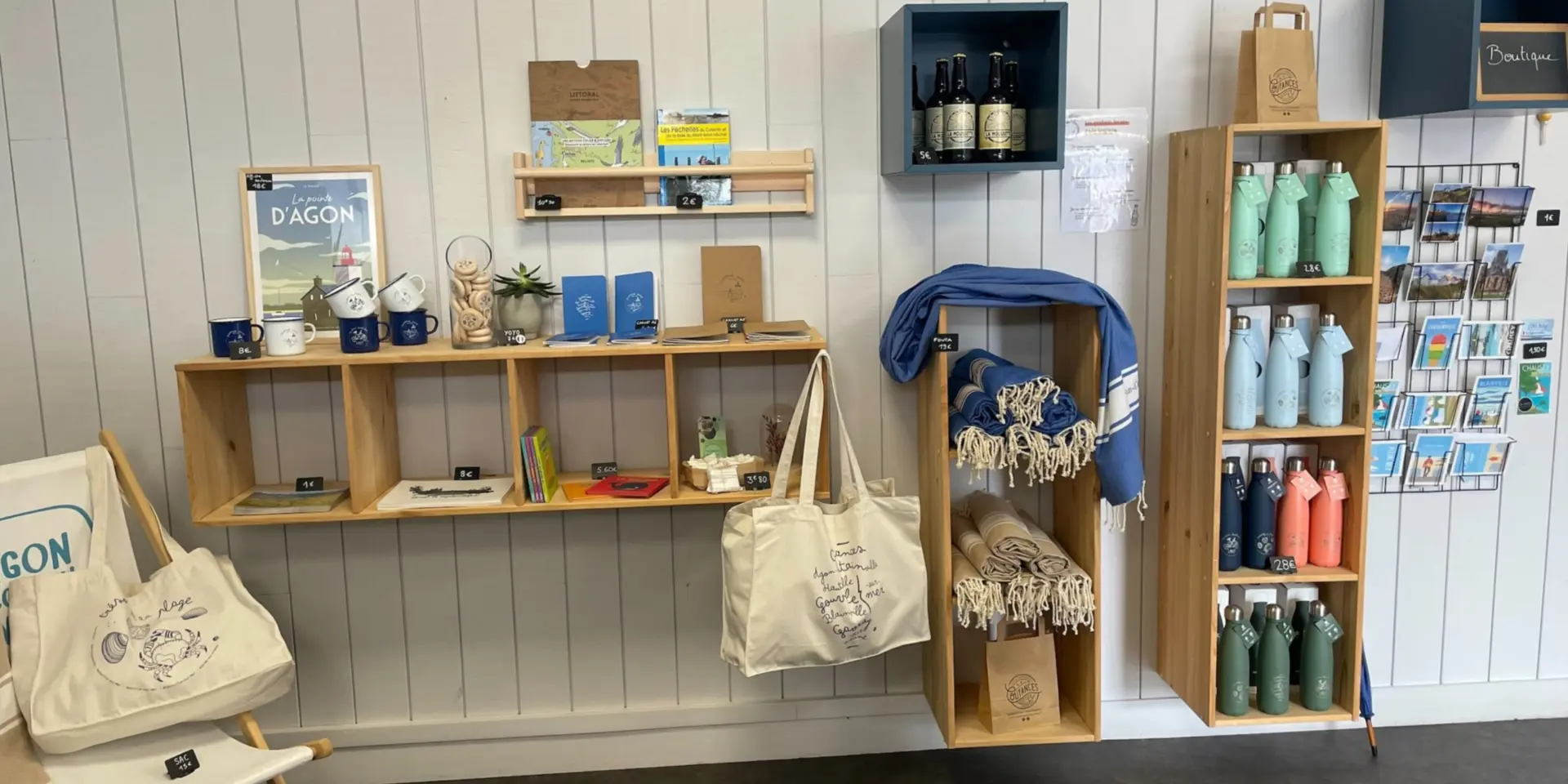 Boutique souvenirs de Coutances Tourisme