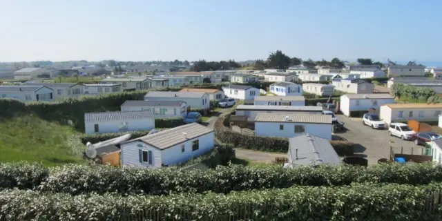 Camping le Sénéquet à Gouville sur Mer