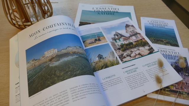 Pages ouvertes du carnet de voyage de Coutances Tourisme
