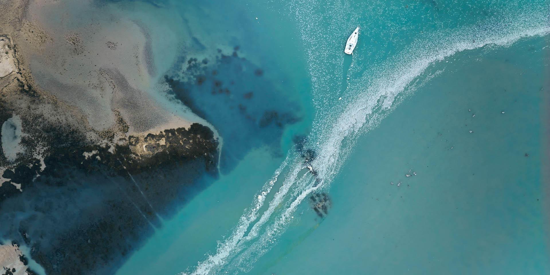 Vue du ciel bateau dans le havre