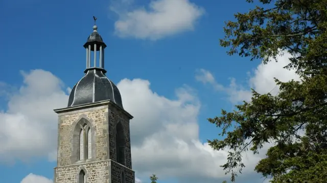 Clochet de l'église de Sourdeval Les Bois