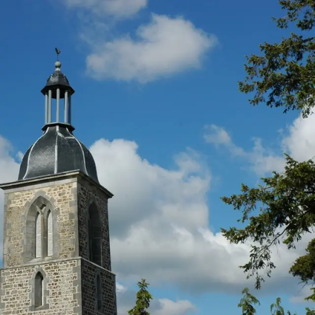 Clochet de l'église de Sourdeval Les Bois