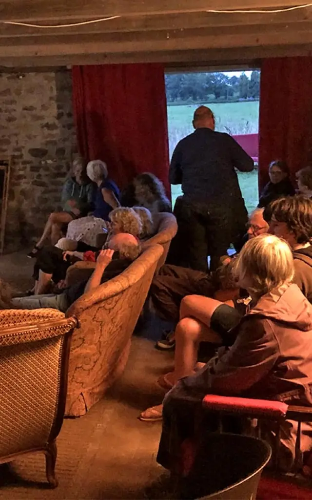 Cour avec Vue cinéma
